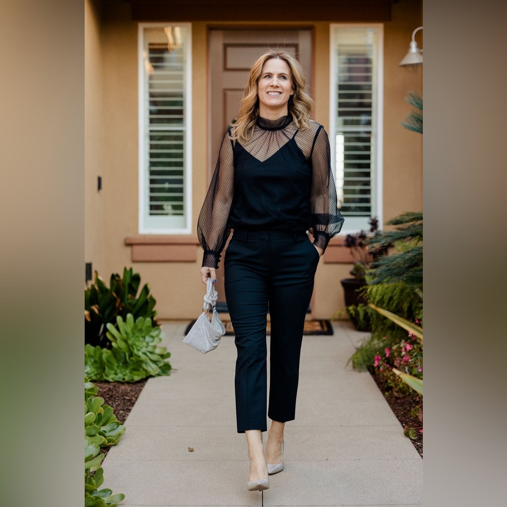 NWT Veronica Beard Voleni Black Swiss Dot Top Sz 00